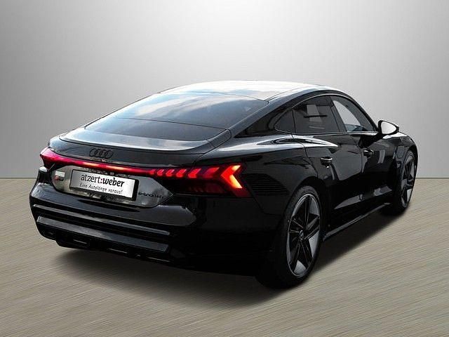 Gebraucht Audi e-tron GT quattro Ambiente 439 kW (598 PS) 2022 Mythosschwarz metallic Limousine