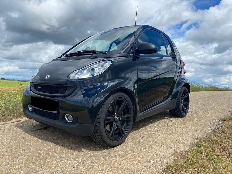 Schwarz Gebraucht 2010 Smart ForTwo Coupé Brabus Coupé | 7.600 € (Etwas zu teuer) - Bild 1/4