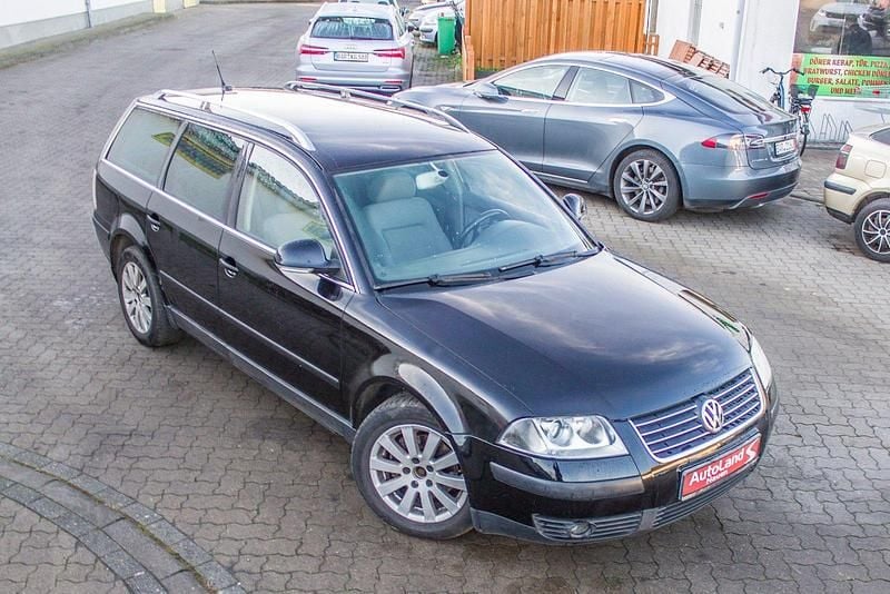 Gebraucht VW Passat 101 PS (74 kW) 2004 Schwarz Kombi