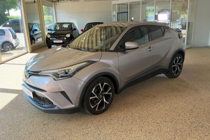 Grau Gebraucht 2018 Toyota C-HR Team SUV | 18.060 € (Fairer Preis) - Bild 1/4