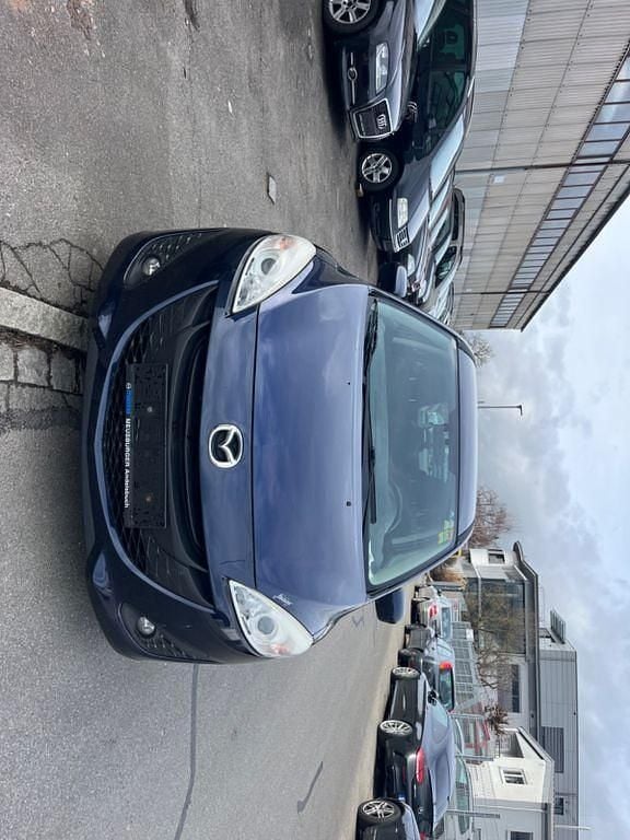 Gebraucht Mazda 5 Prime-Line 116 PS (85 kW) 2011 Blau Van / Kleinbus