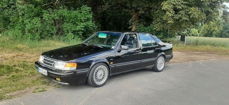 Schwarz Gebraucht 1991 Saab 9000 Limousine | 13.500 € - Bild 1/4