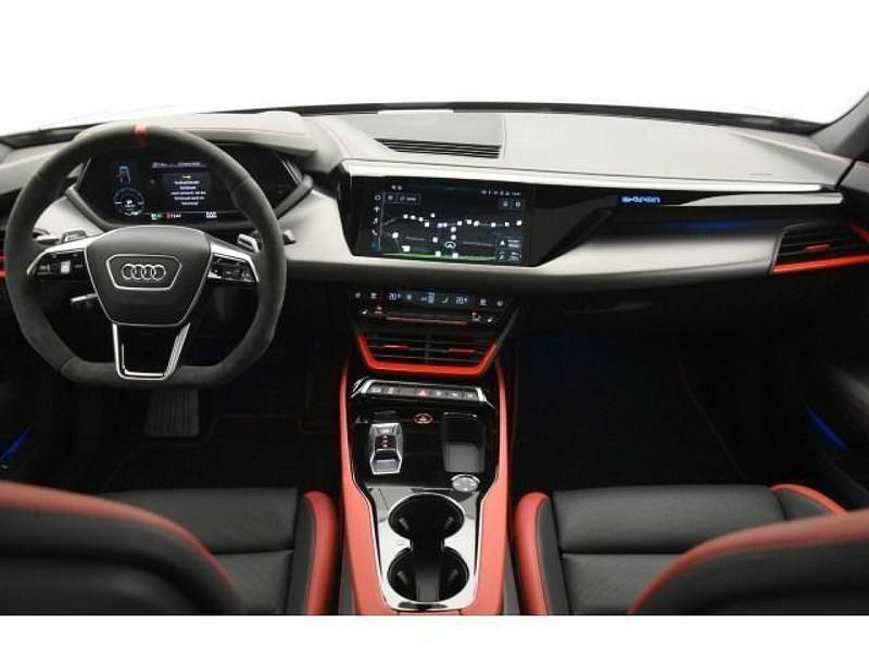 Gebraucht Audi e-tron GT quattro Ambiente 352 kW (479 PS) 2023 Schwarz Limousine