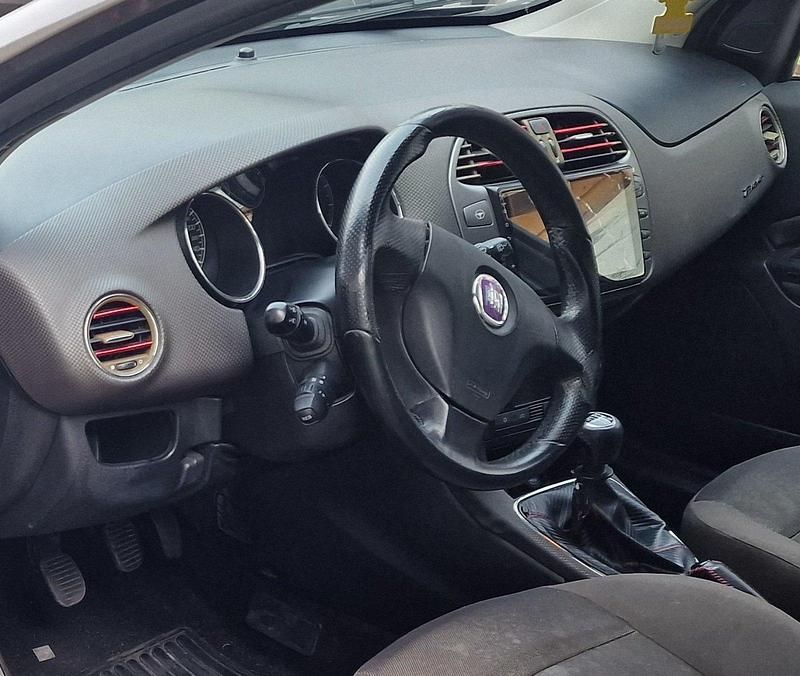 Gebraucht Fiat Bravo 120 PS (88 kW) 2007 Grau Kleinwagen