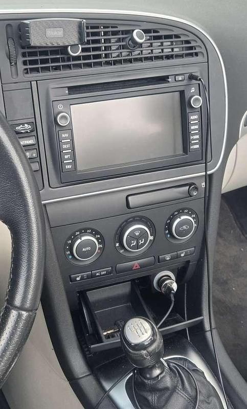 Używany Saab 9-3 Cabriolet Vector 150 KM (110 kW) 2007 Kabriolet