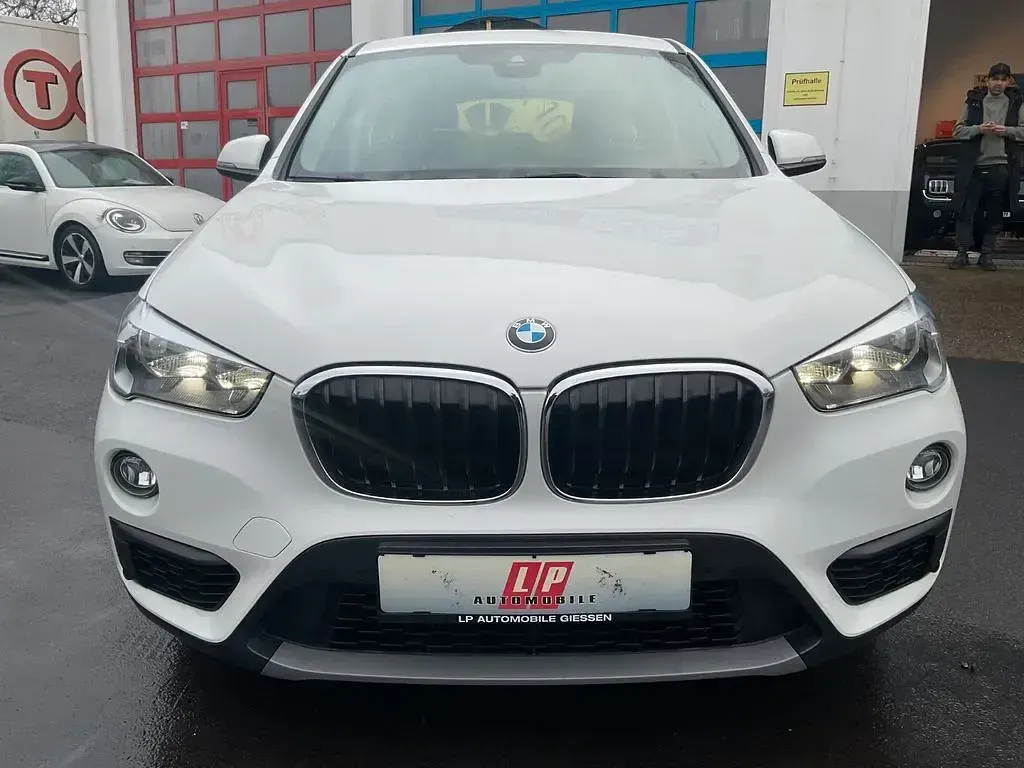 Gebraucht BMW X1 Advantage 140 PS (102 kW) 2013 Alpinweiss iii SUV
