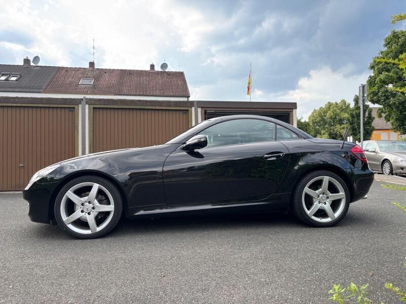 Schwarz Gebraucht 2008 Mercedes SLK200 Cabrio | 13.850 € (Teuer) - Bild 1/4