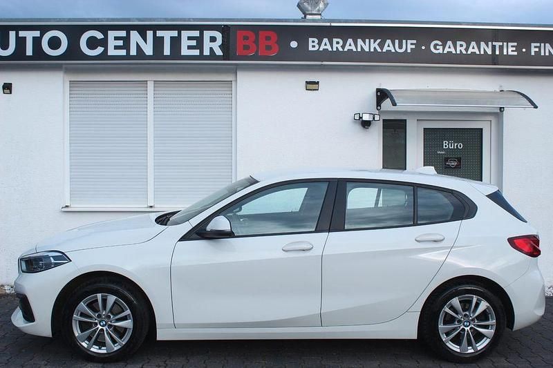 Gebraucht BMW 116 Advantage 116 PS (85 kW) 2020 Weiß Kleinwagen