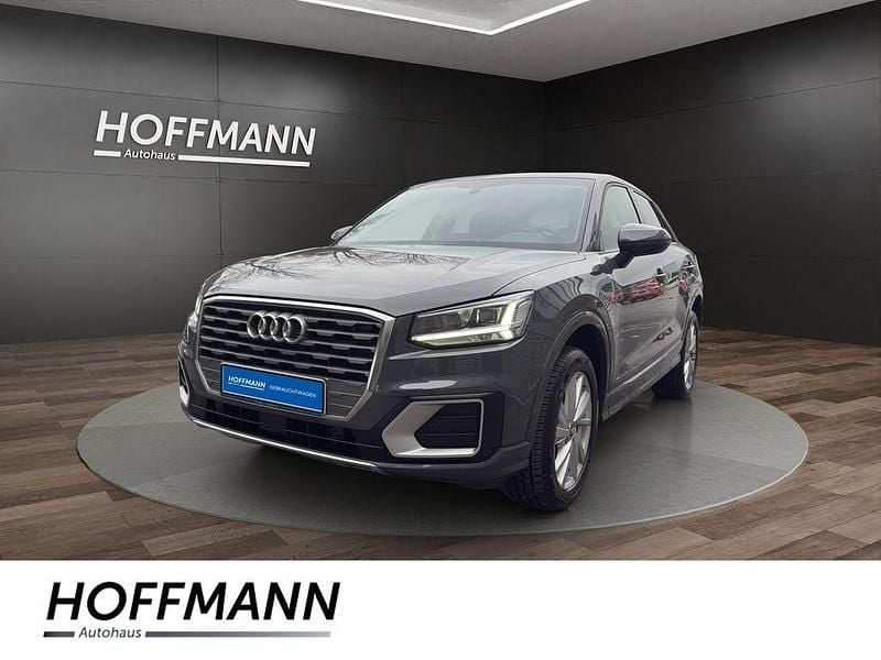 Gebraucht Audi Q2 Comfort 150 PS (110 kW) 2019 Nanograu metallic SUV