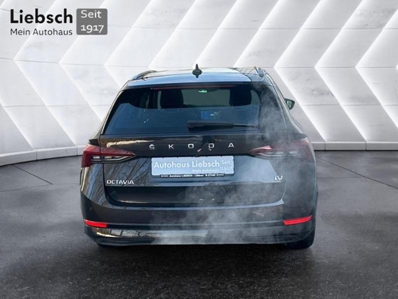 Gebraucht Skoda Octavia Style 204 PS (150 kW) 2022 Schwarz Kombi