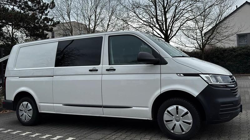 Gebraucht VW Golf 110 PS (80 kW) 2021 Weiß Van / Kleinbus