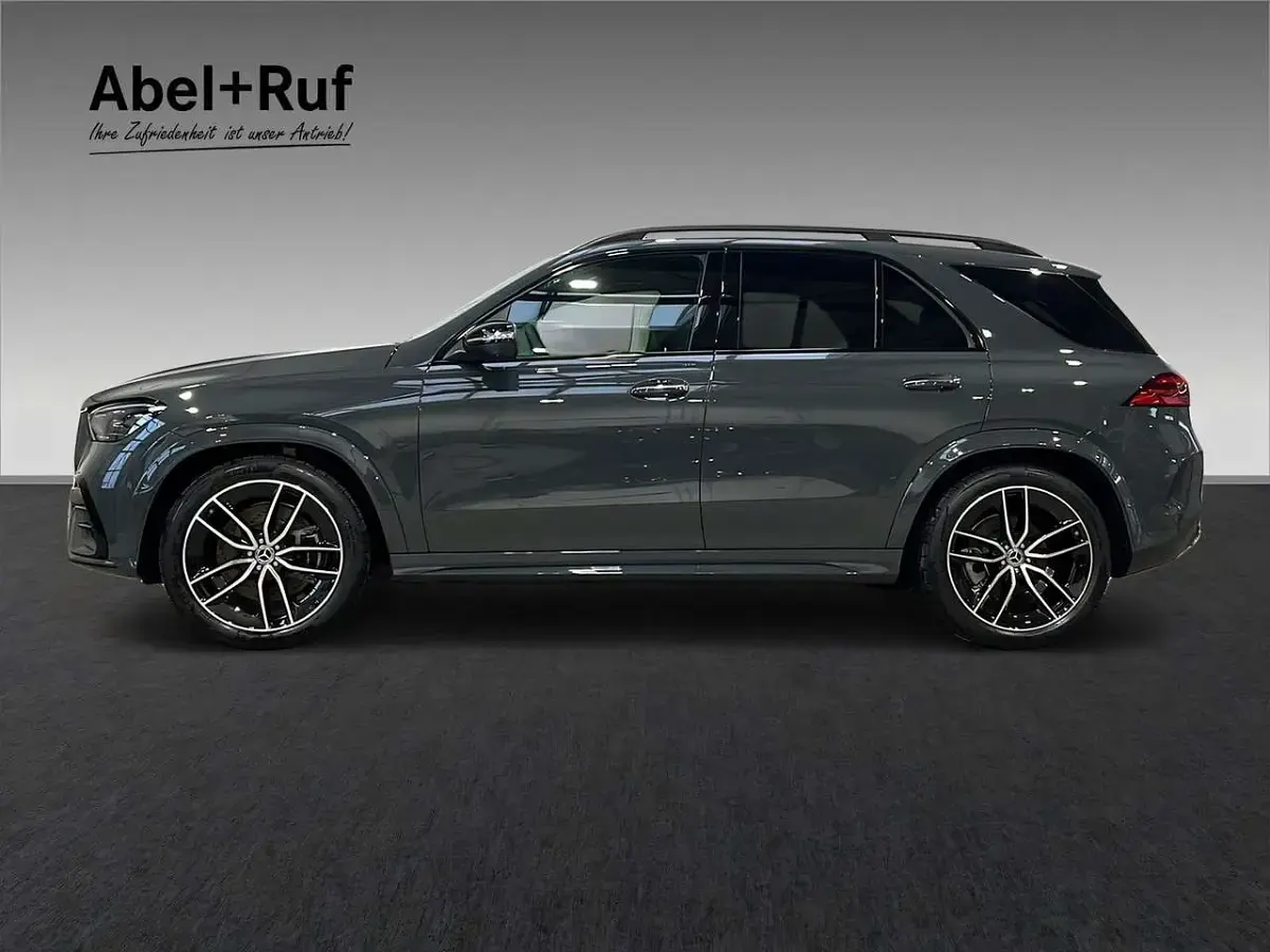 Gebraucht Mercedes GLE450 AMG 367 PS (269 kW) 2026 Manufaktur lack manufaktur sil SUV