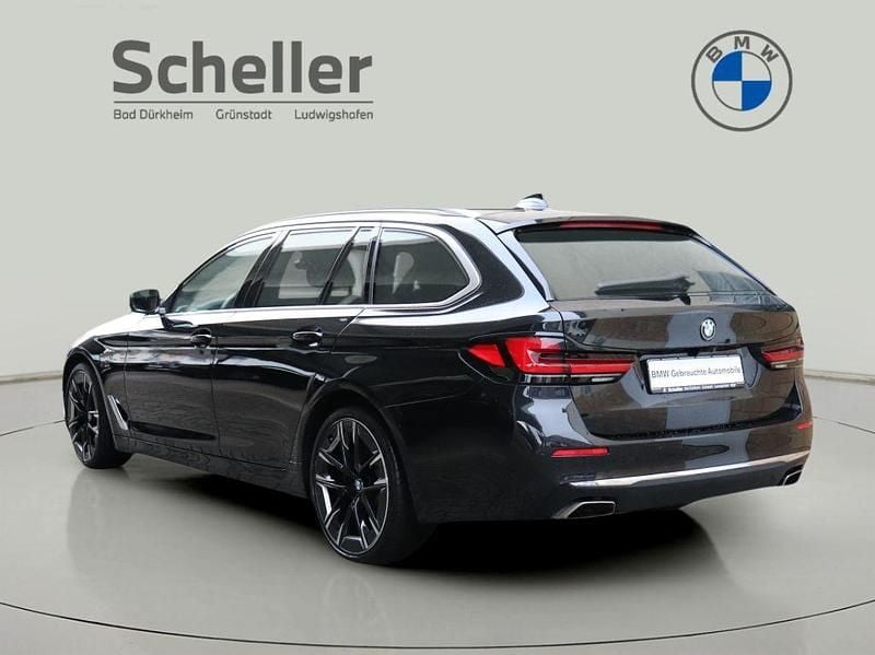 Gebraucht BMW 530 Luxury Line 286 PS (210 kW) 2022 Schwarz Kombi
