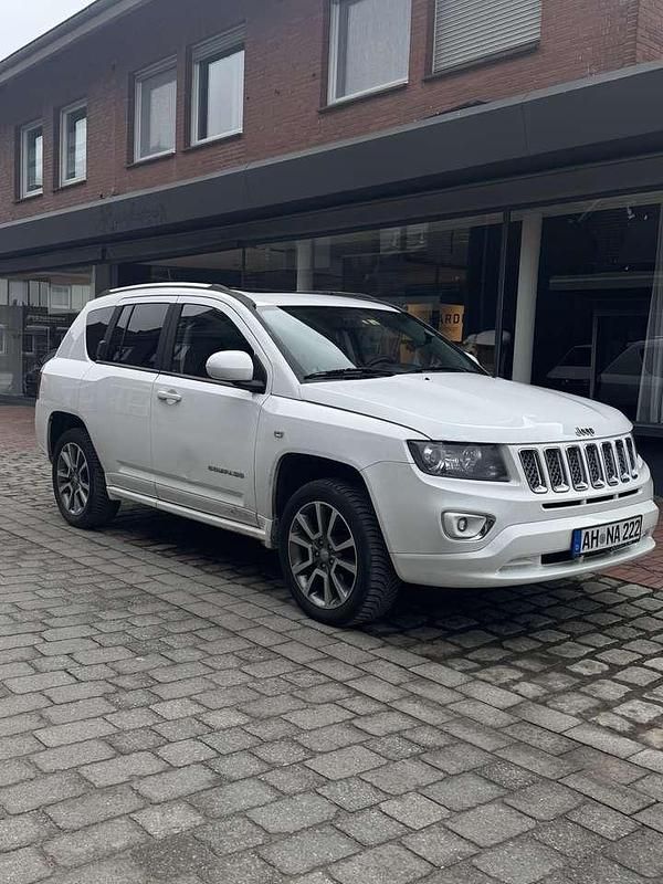 Gebraucht Jeep Compass Limited 156 PS (114 kW) 2013 Weiß SUV