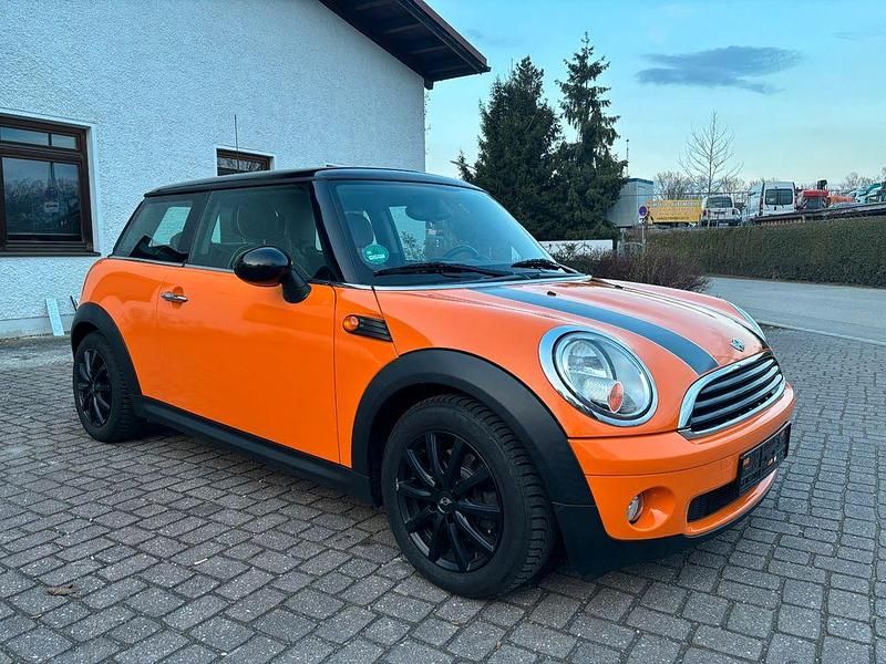 Gebraucht Mini ONE 75 PS (55 kW) 2009 Orange Kleinwagen