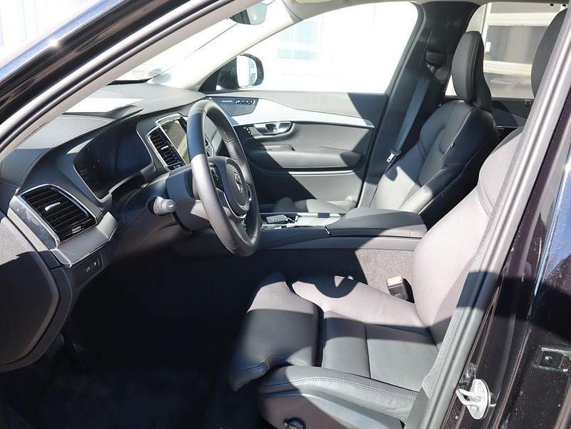 Gebraucht Volvo XC90 Plus 310 PS (228 kW) 2024 Onyx black / metallic SUV