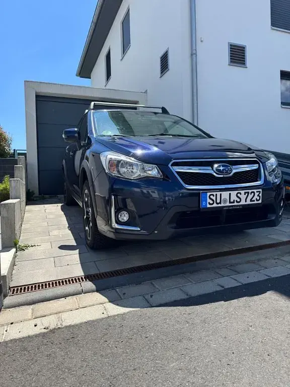Gebraucht Subaru XV Comfort 150 PS (110 kW) 2017 Blau SUV