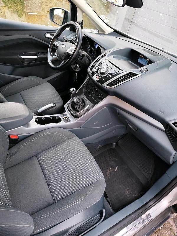 Gebraucht Ford Grand C-Max Business Edition 125 PS (91 kW) 2014 Grau Van / Kleinbus