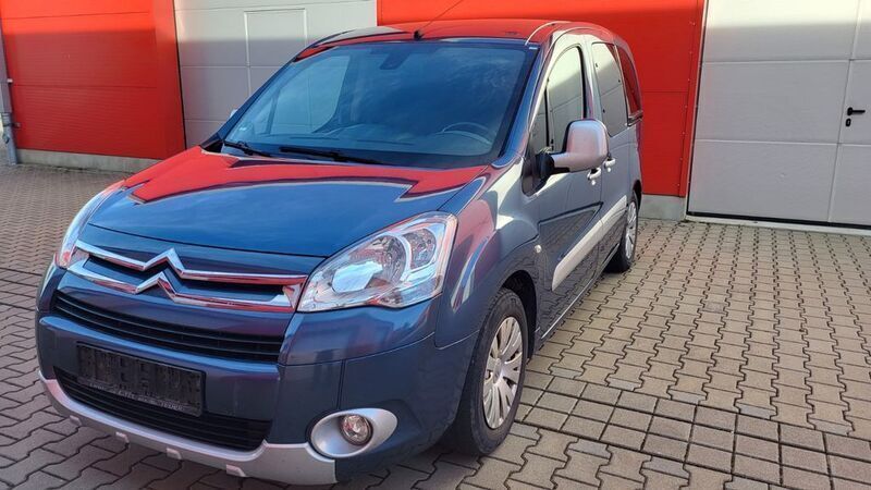 Blau Gebraucht 2011 Citroën Berlingo Van / Kleinbus | 2.950 € (Superpreis) - Bild 1/4