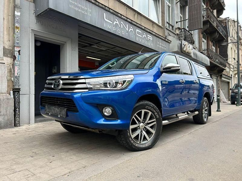 Blau Gebraucht 2017 Toyota HiLux Abholung | 26.500 € (Fairer Preis) - Bild 1/4