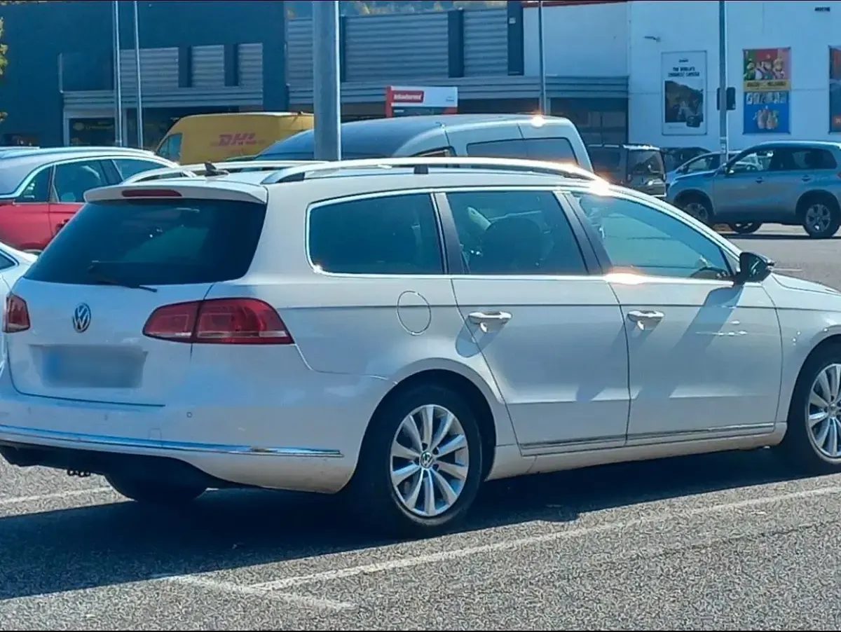 Gebraucht VW Passat 140 PS (102 kW) 2014 Weiß Kombi