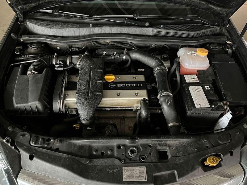 Gebraucht Opel Astra GTC OPC 200 PS (147 kW) 2008 Schwarz Coupé