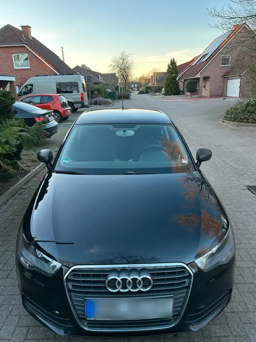 Second-hand Audi A1 90 CP (66 kW) 2013 Negru Hatchback