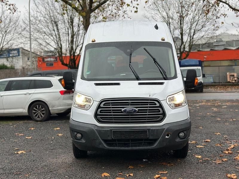 Second-hand Ford Transit 155 CP (114 kW) 2014 Alb Monovolum