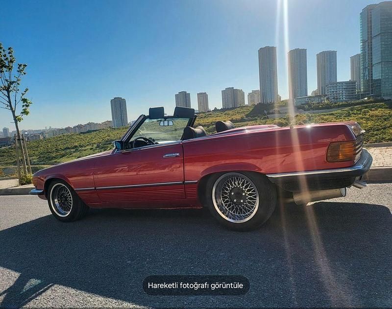 Rot Gebraucht 1972 Mercedes SL450 Cabrio | 21.899 € - Bild 1/4