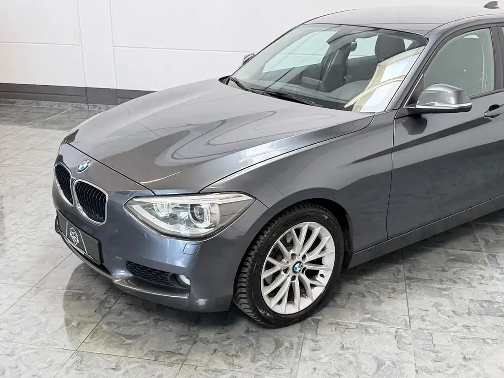 Gebraucht BMW 118 143 PS (105 kW) 2014 Grau Kleinwagen