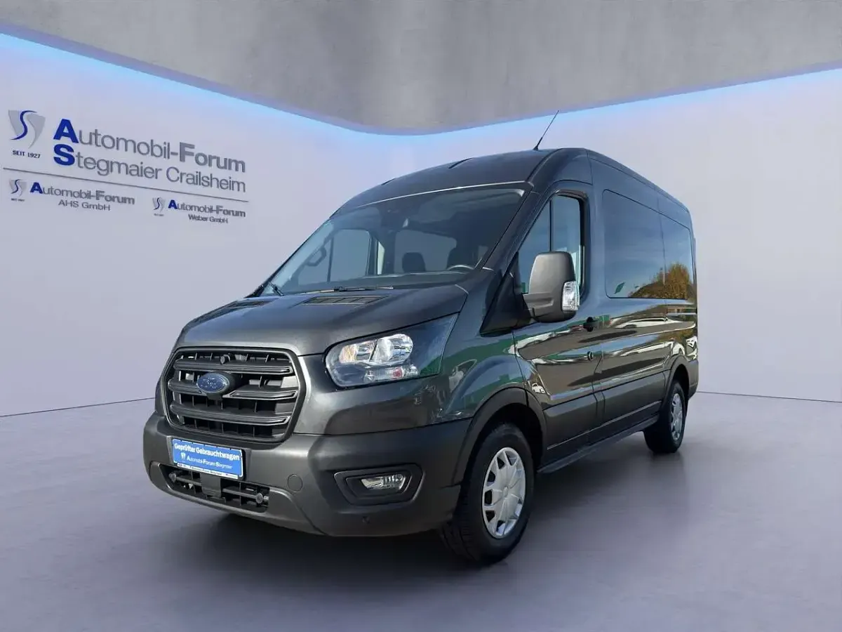 Gebraucht Ford Transit Trend 150 PS (110 kW) 2023 Magnetic metallic Kombi