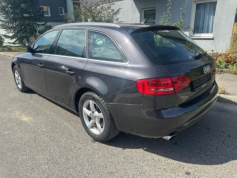 Gebraucht Audi A4 Ambiente 224 PS (164 kW) 2014 Grau Kombi