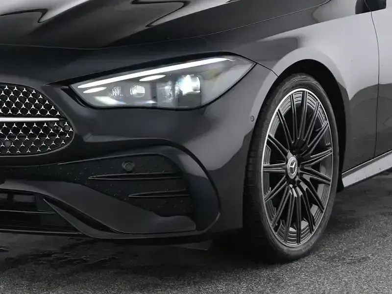 Gebraucht Mercedes CLE220 AMG 197 PS (144 kW) 2025 Schwarz Coupé