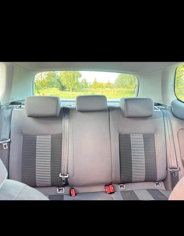 Gebraucht VW Golf V 105 PS (77 kW) 2008 Blau Kleinwagen