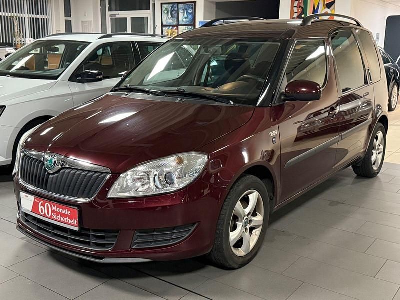 Rot Gebraucht 2012 Skoda Roomster Family Kombi | 3.990 € (Guter Preis) - Bild 1/4