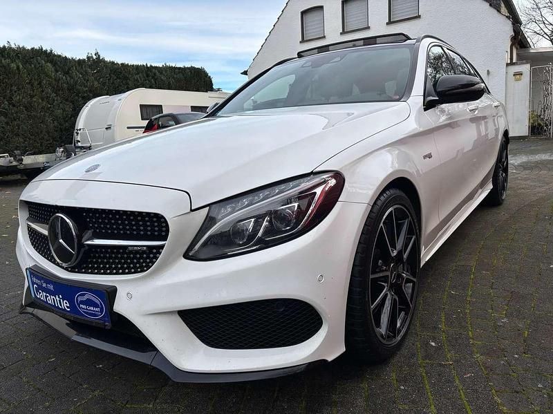 Polarweiss Gebraucht 2016 Mercedes C43 AMG AMG Kombi | 17.950 € (Guter Preis) - Bild 1/4