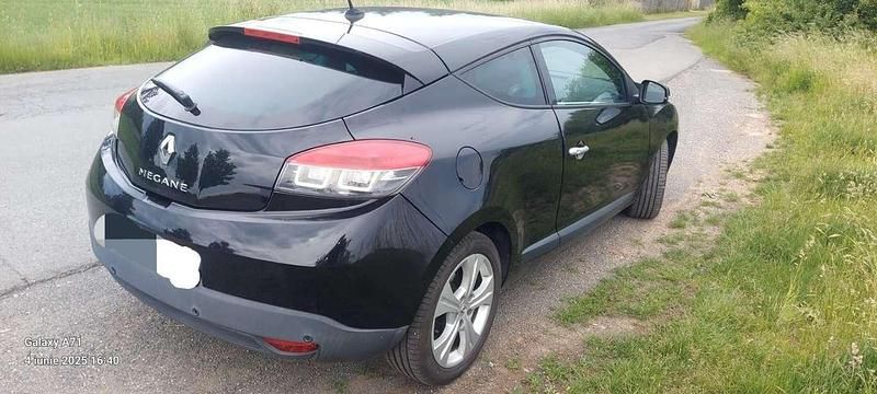 Gebraucht Renault Mégane Coupé Dynamique 131 PS (96 kW) 2011 Coupé