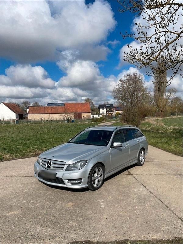 Gebraucht Mercedes C250 204 PS (150 kW) 2012 Silber Kombi