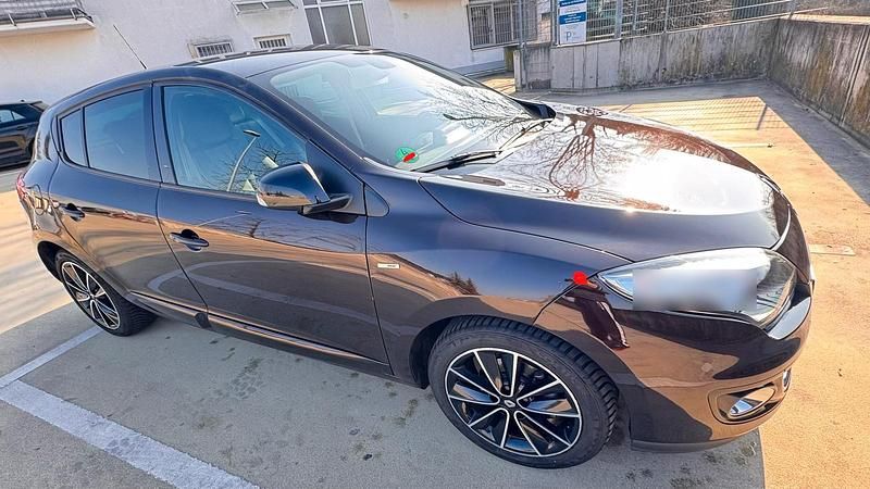 Gebraucht Renault Mégane Bose Edition 131 PS (96 kW) 2013 Braun Limousine
