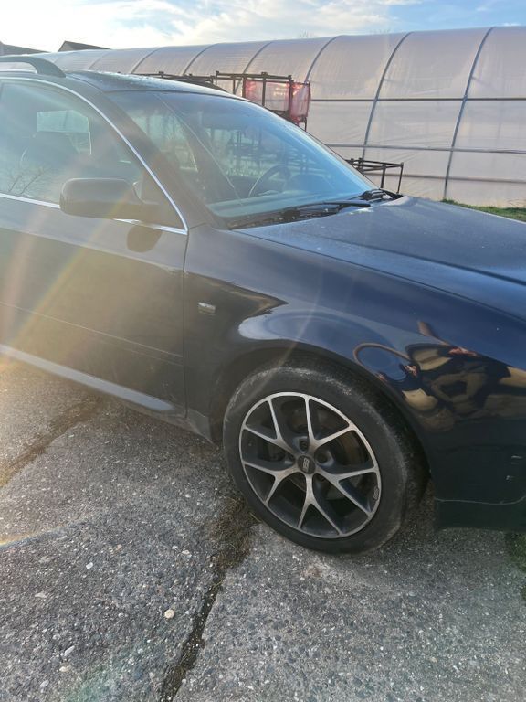 Gebraucht Audi A6 Sport 165 PS (121 kW) 2001 Blau Kombi