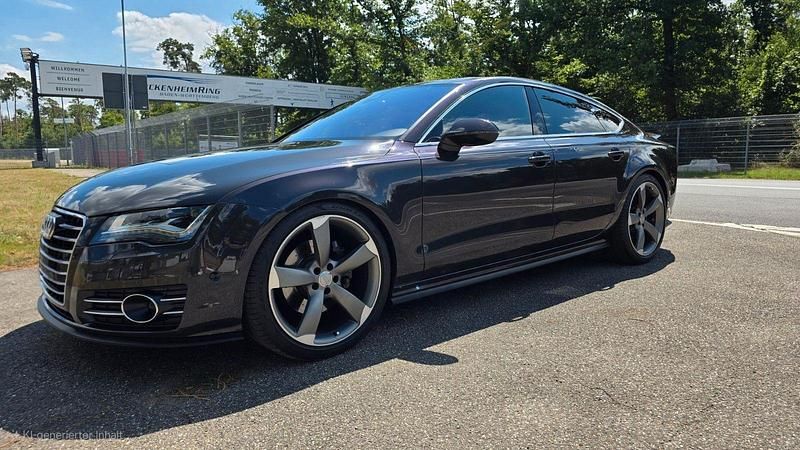 Grau Gebraucht 2011 Audi A7 Exclusive Kleinwagen | 15.000 € (Fairer Preis) - Bild 1/4