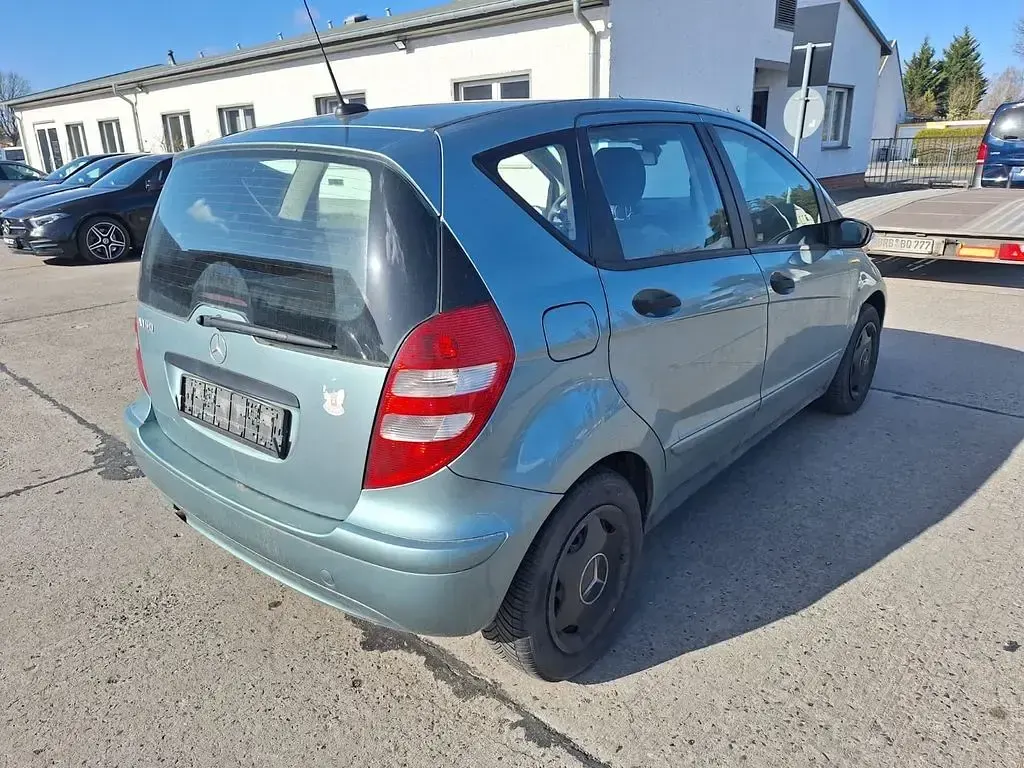Gebraucht Mercedes A150 95 PS (69 kW) 2005 Blau Limousine