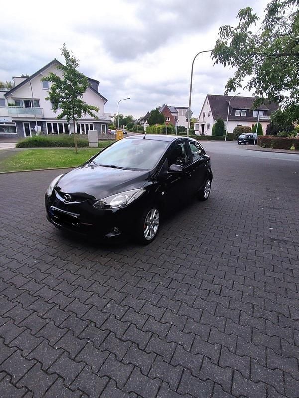 Schwarz Gebraucht 2008 Mazda 2 Kleinwagen | 2.950 € (Fairer Preis) - Bild 1/4