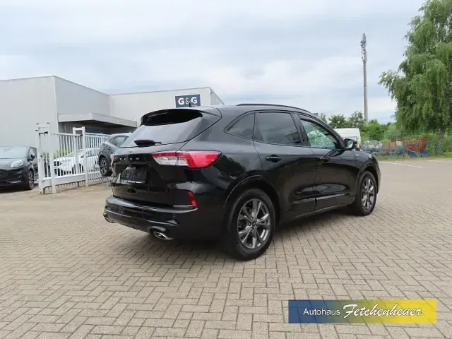 Gebraucht Ford Kuga ST-Line X 190 PS (139 kW) 2021 Schwarz SUV