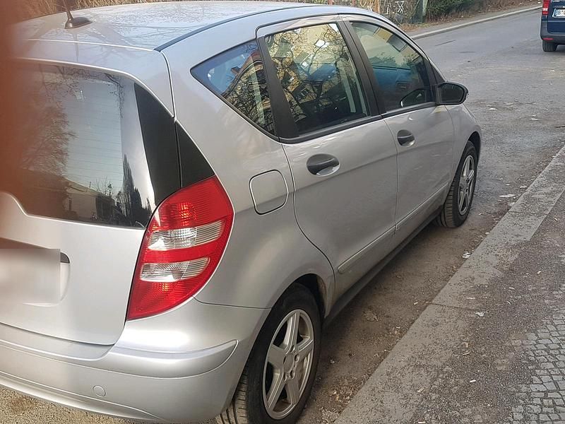 Gebraucht Mercedes A170 120 PS (88 kW) 2007 Silber Kleinwagen