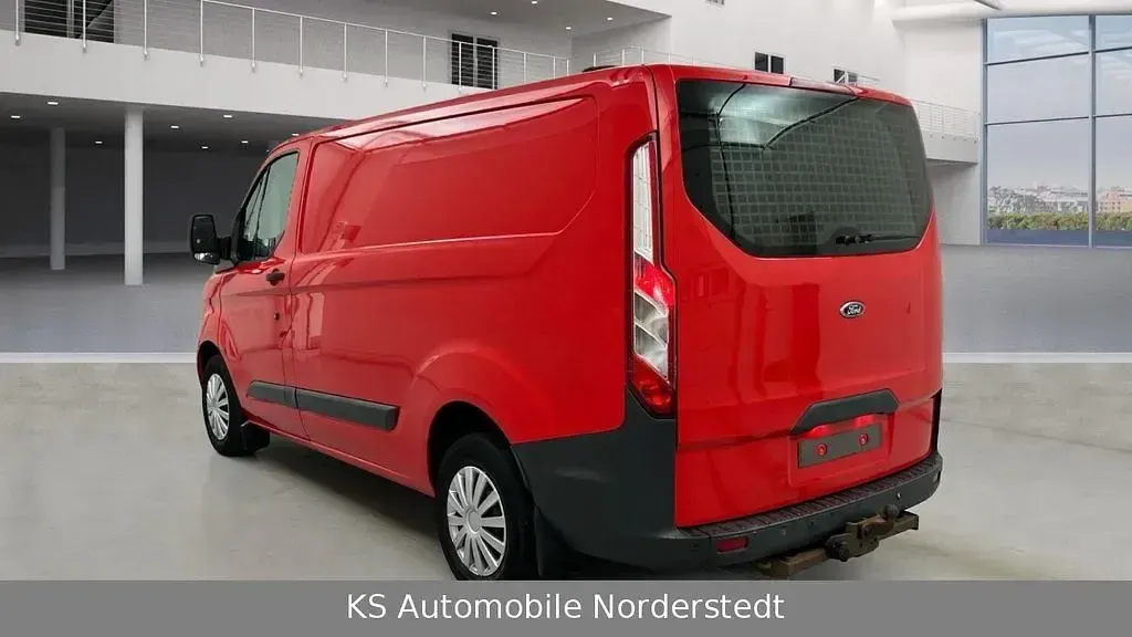 Second-hand Ford Transit Custom Trend 105 CP (77 kW) 2017 Roșu Monovolum