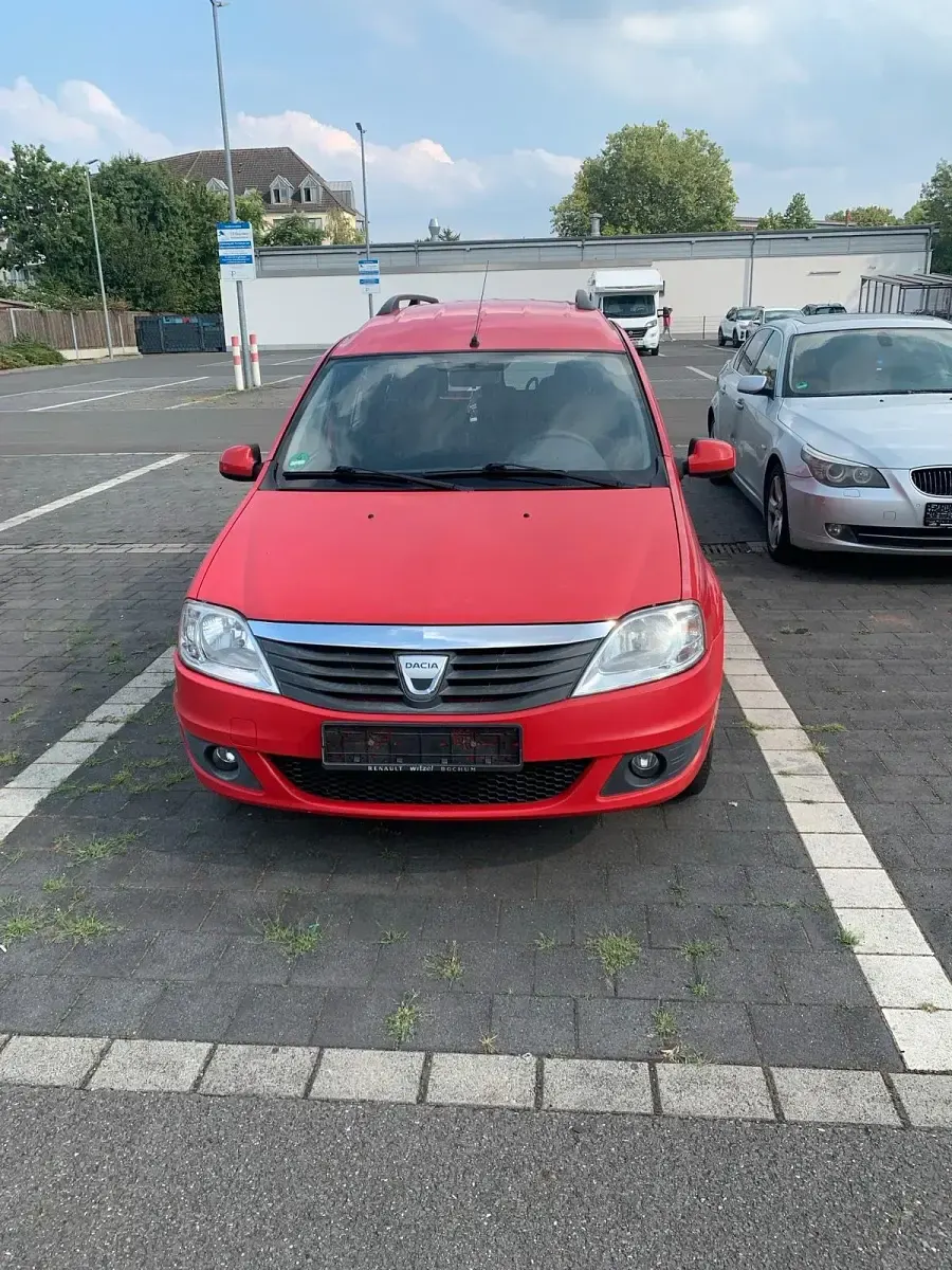 Gebraucht Dacia Logan MCV 105 PS (77 kW) 2009 Rot Kombi