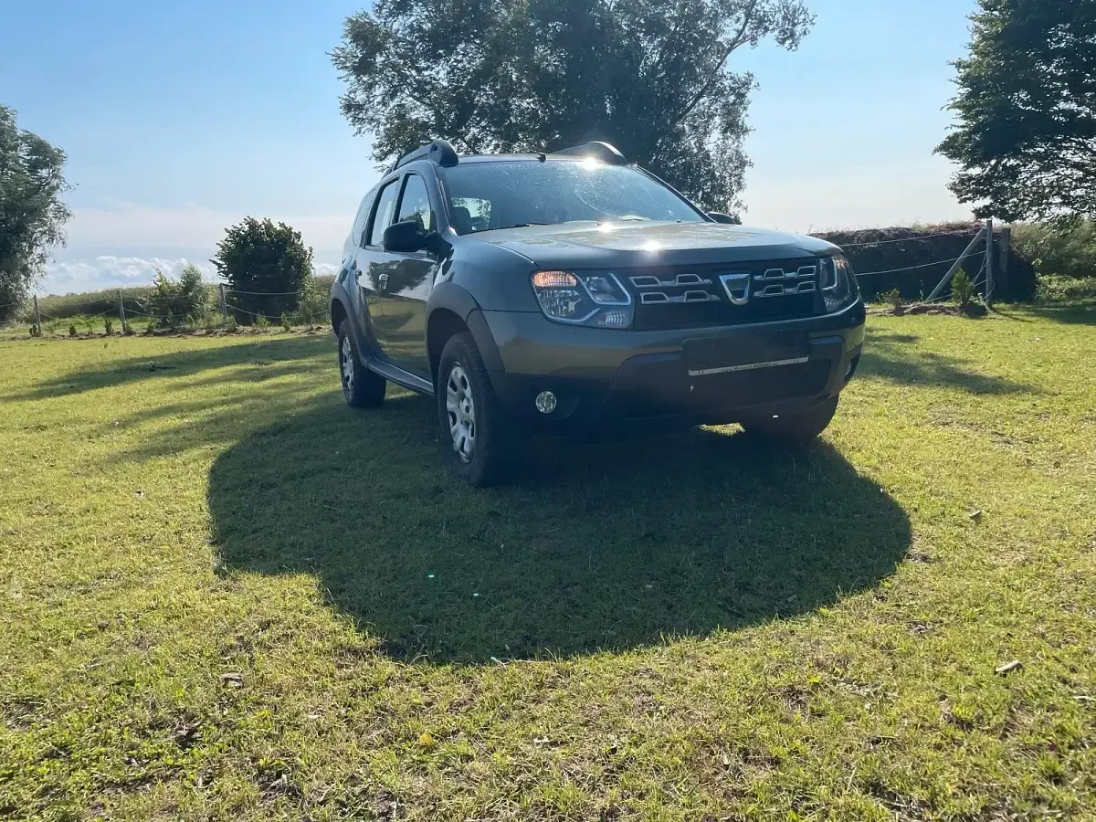 Gebraucht Dacia Duster 125 PS (91 kW) 2014 Grün SUV