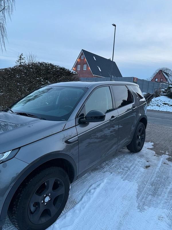 Gebraucht Land Rover Discovery Sport 150 PS (110 kW) 2017 Grau SUV
