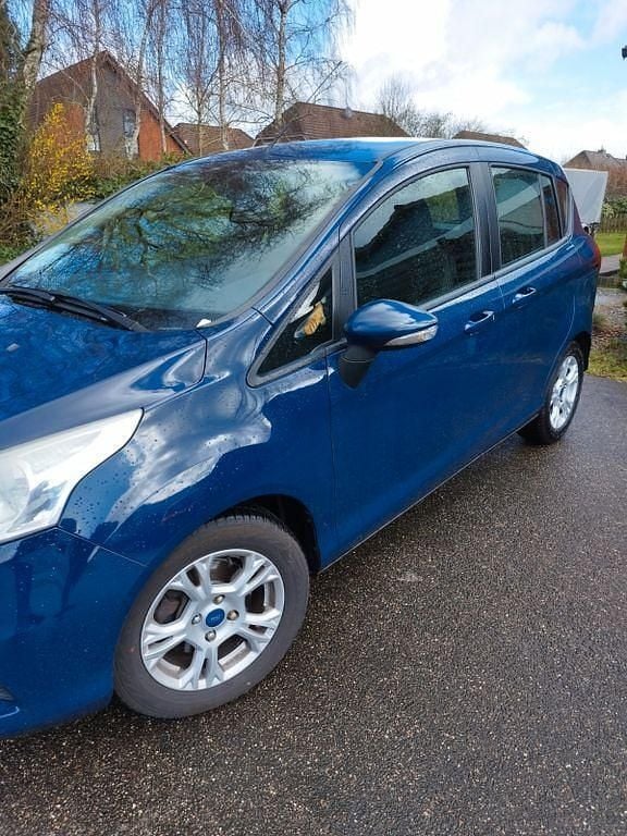 Gebraucht Ford B-MAX SYNC Edition 105 PS (77 kW) 2014 Blau Van / Kleinbus